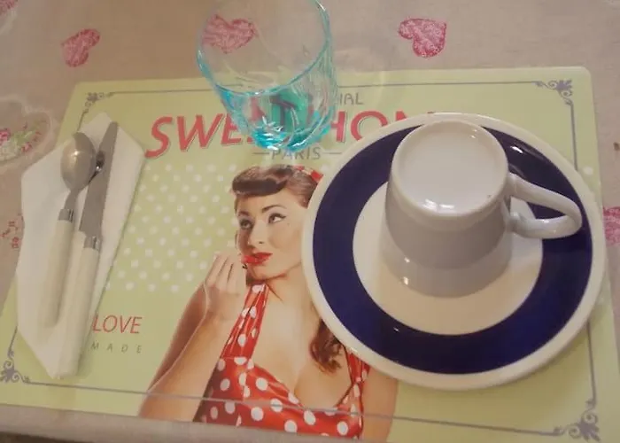 Lägenhet Via D'acqua Al Mulino -city Center- Bo *